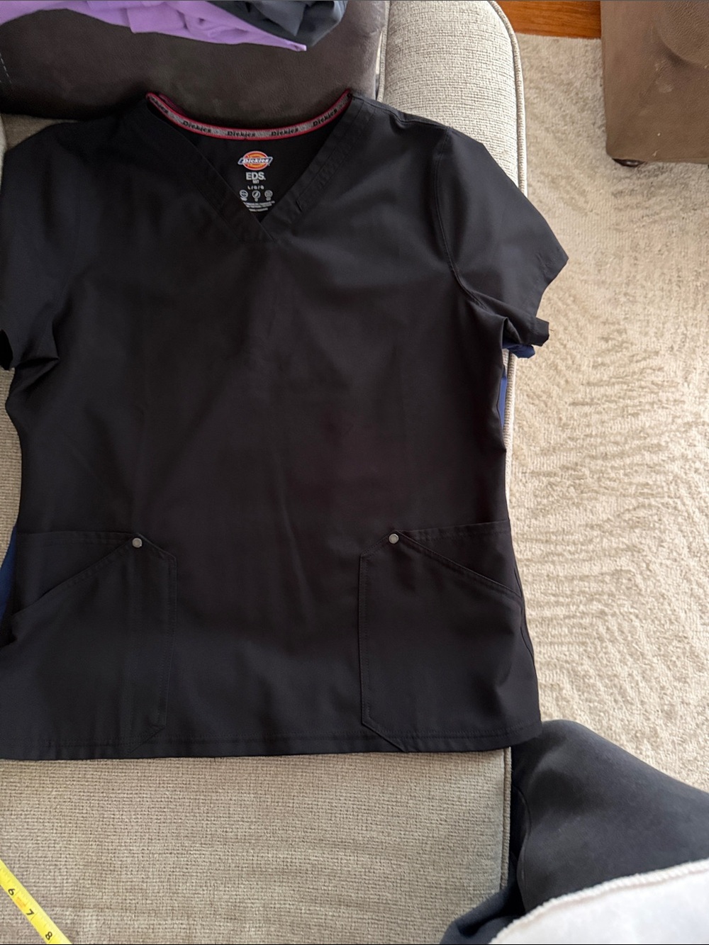 Dickies Black Women's Short Sleeve V-Neck Scrub Tops Large